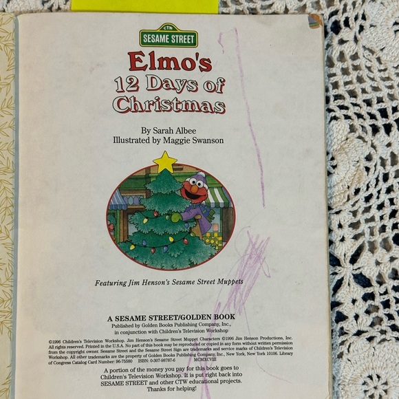 Elmo and Pooh Holiday Storybook Set - Picture 3 of 9